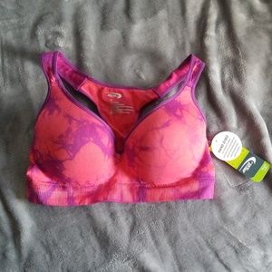 NWOT Mia Formed Sports Bra